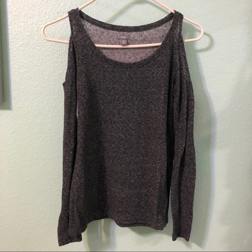🧚🏽‍♀️3/$15 Aerie Open Shoulder Long-Sleeved Top